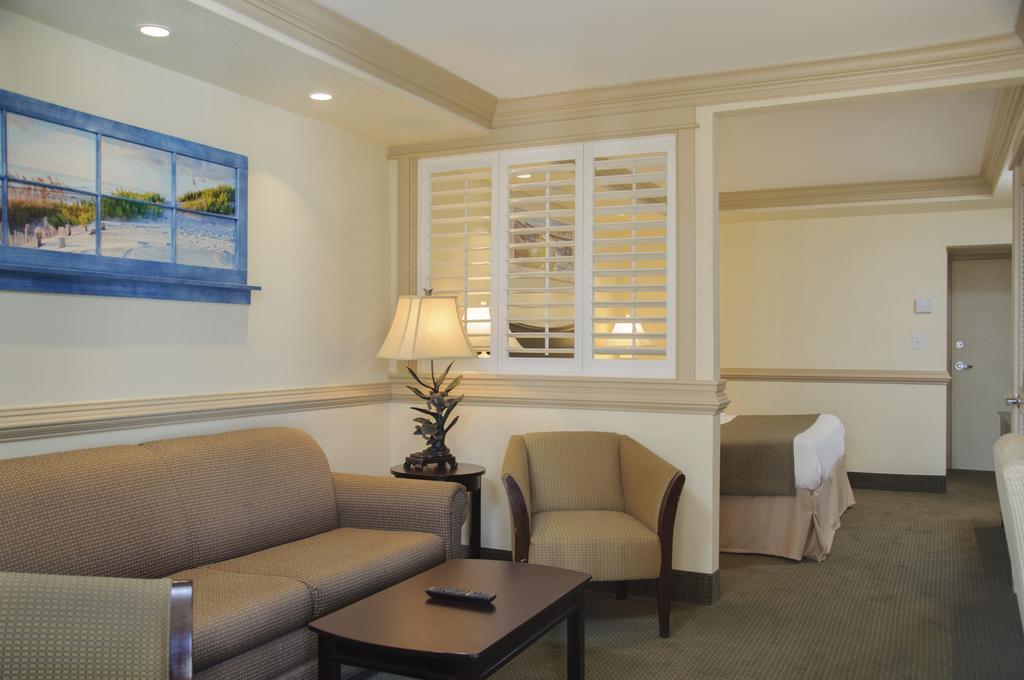 Shutters On The Banks Hotel คิลเดวิลฮิลส์ ภายนอก รูปภาพ
